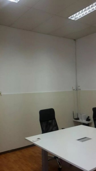 Casa de 6 dorm. en venta, en Tres Cruces.